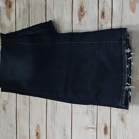 Maurices Everflex Flare Dark Wash Distressed Hem Jeans NWT - Picture 5 of 16